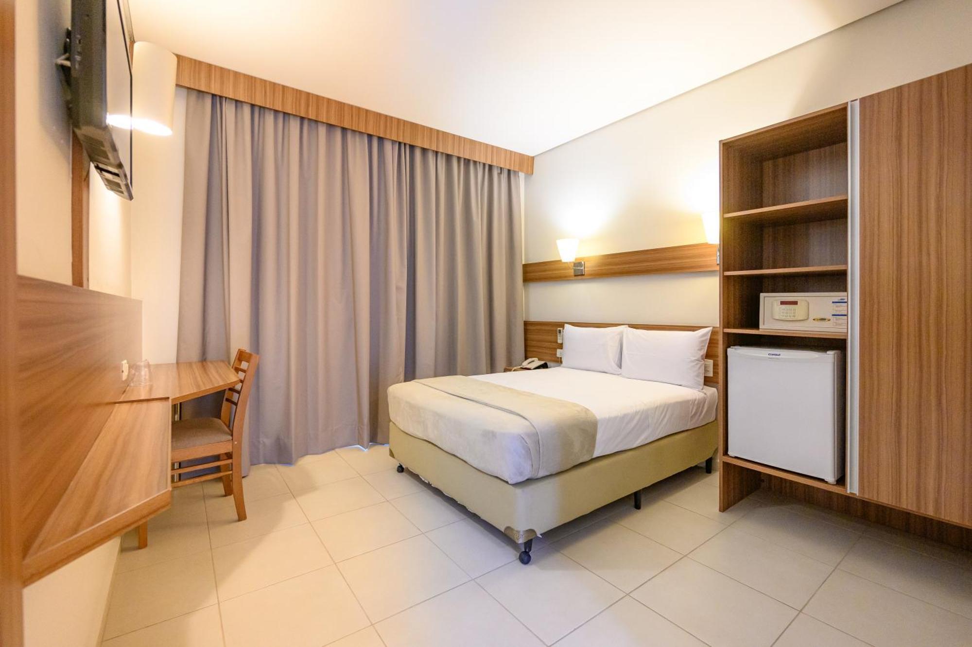 Unihotel Salto Salto  Exterior photo