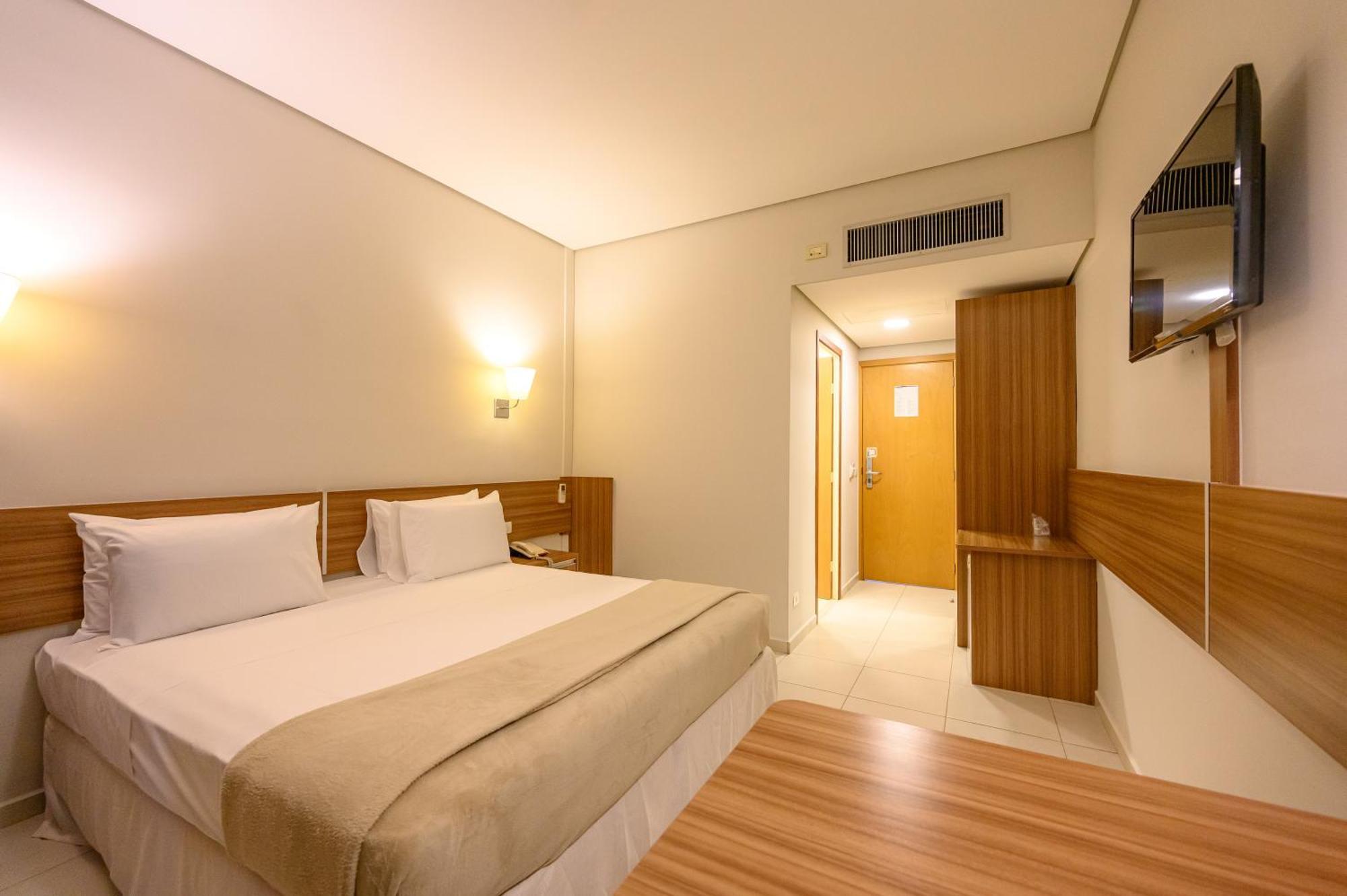 Unihotel Salto Salto  Exterior photo