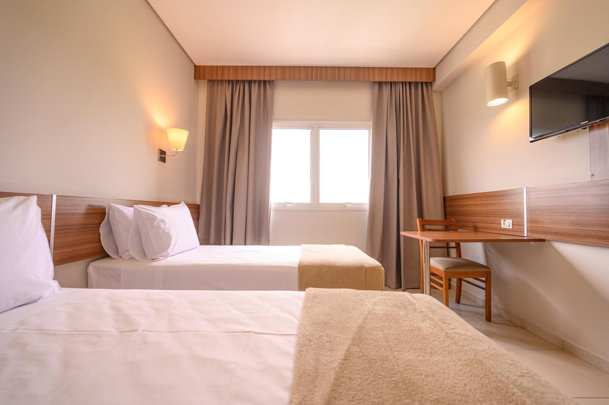 Unihotel Salto Salto  Exterior photo